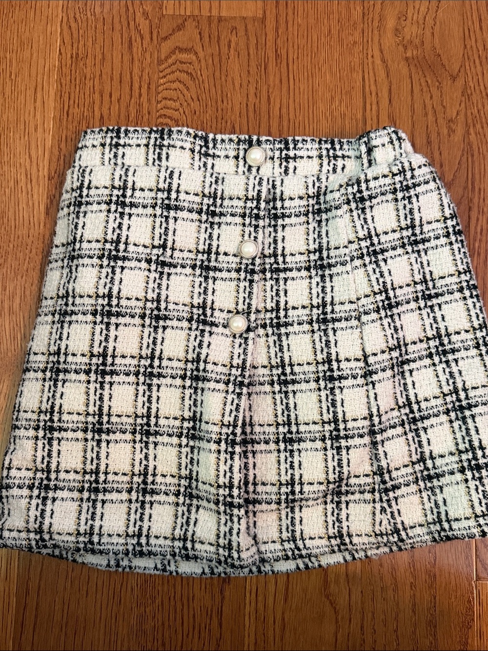 Pearl-Button Plaid Tweed Mini Skirt - White/Black Size 6